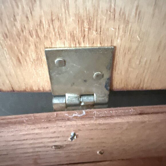 Peterboro Basket Co. Picnic Basket with Lid 13x13x8” - Picture 5 of 13